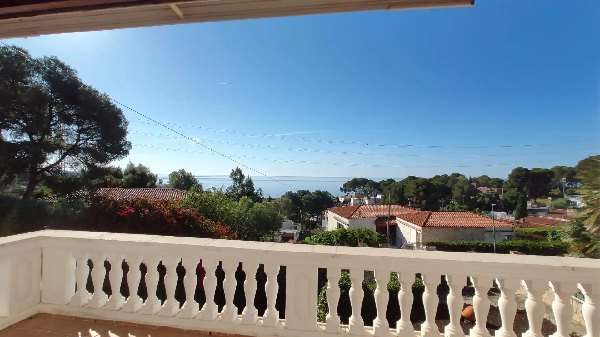 Vista exterior de Casa o xalet en venda en Tarragona amb Jardí privat, Terrassa i Piscina