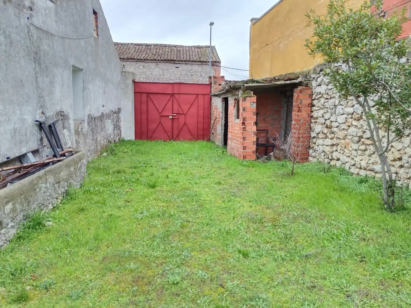 Casa o chalet en venta en La Parrilla  con Calefacción, Jardín privado y Terraza