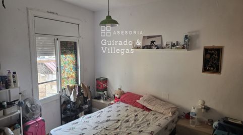 Foto 2 de Piso en venta en Calle Roger de Llúria, El Raval, Santa Coloma de Gramenet