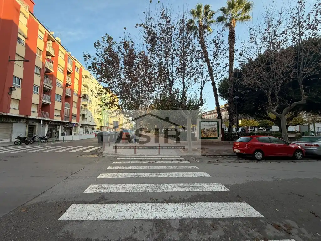 Business premises for sale in Calle Pare Castells, imagen 15