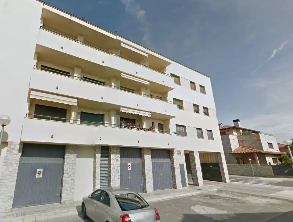 Aparcament en venda a CR DE CERVERA