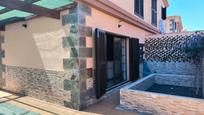 Exterior view of Single-family semi-detached for sale in Puerto del Rosario  with Air Conditioner and Terrace