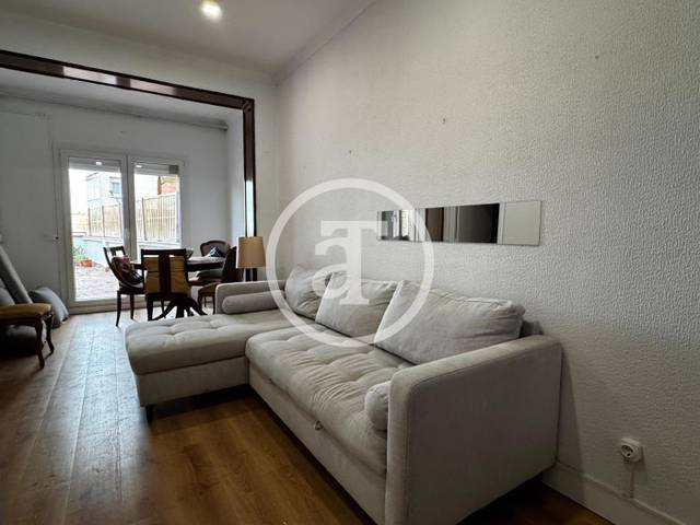 Piso en Alquiler en Carrer d'Amílcar en El Guinardó