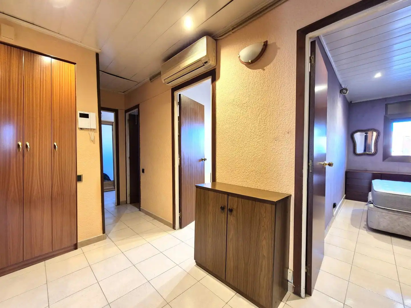 Piso en venta en Barcelona con Balcón