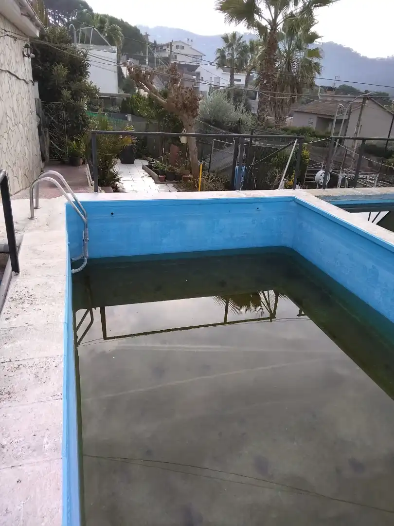 Schwimmbecken von Haus oder Chalet zum Verkauf in Vilanova del Vallès mit Heizung und Möbliert