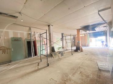 Local comercial de lloguer a Avenida Avenida Blas de Otero 21