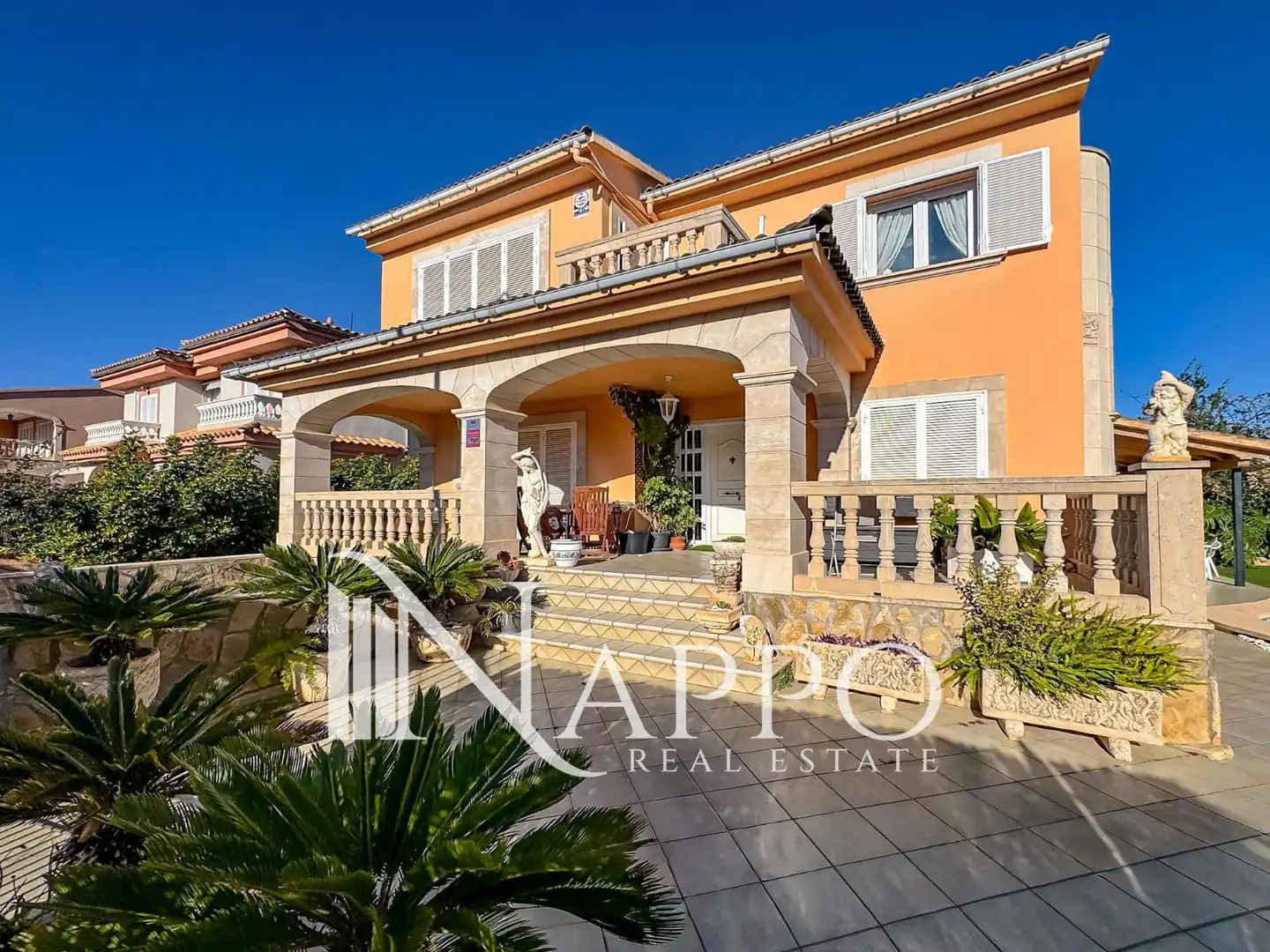 Vista exterior de Casa o xalet en venda en Marratxí amb Aire condicionat, Terrassa i Traster