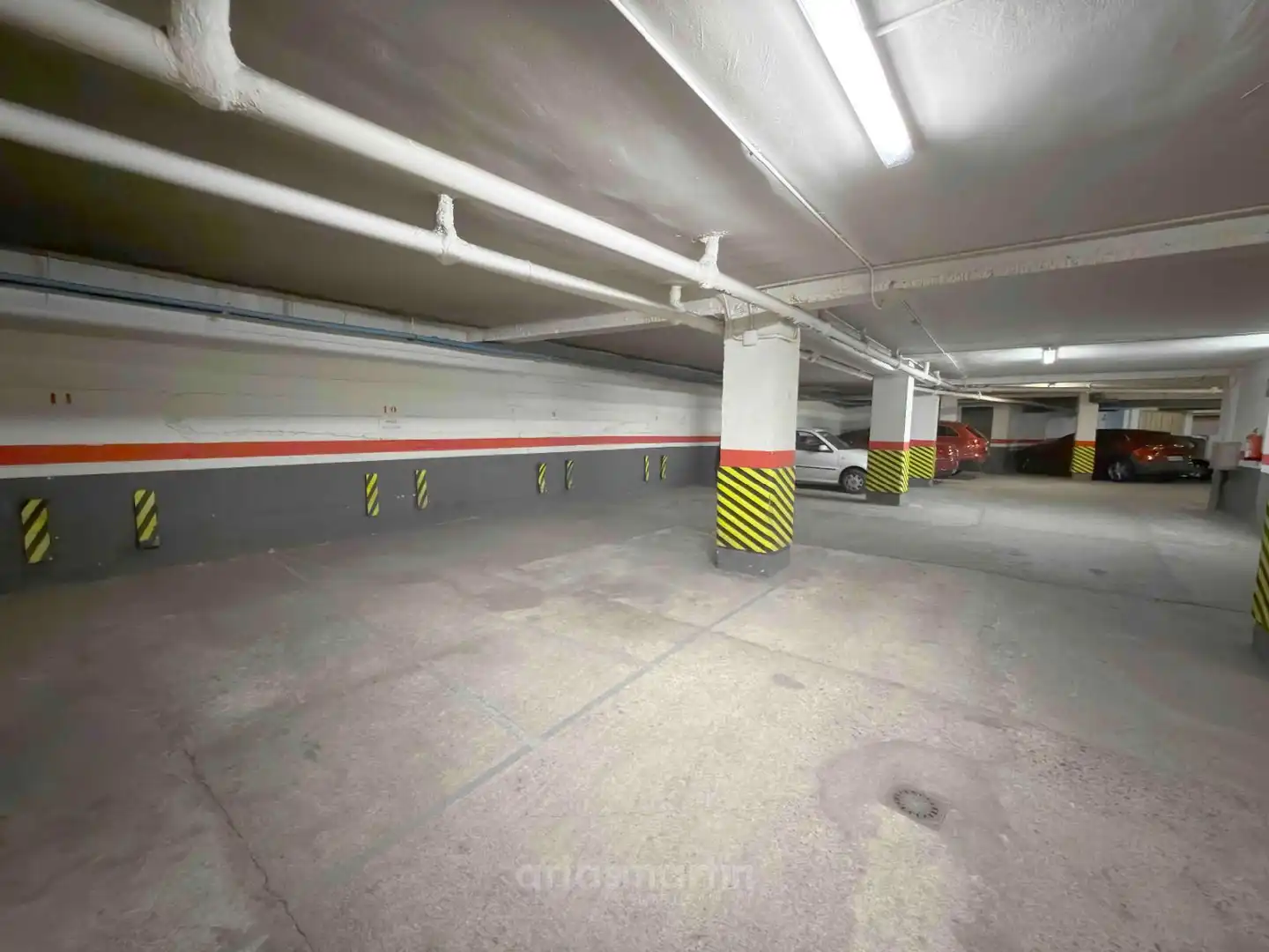 Parking de Piso en venta en Salamanca con Calefacción, Terraza y Trastero