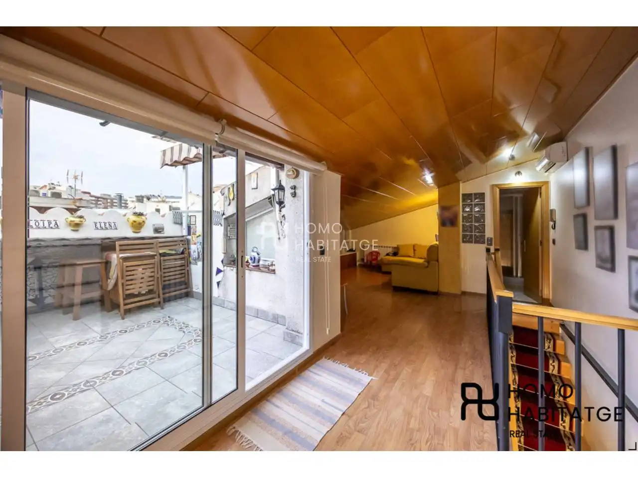 Vista exterior de Dúplex en venda en Sabadell amb Calefacció, Parquet i Terrassa