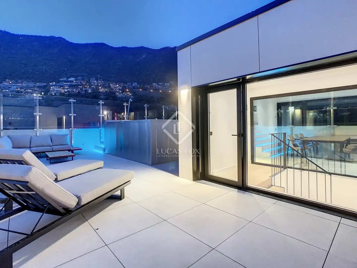 Terrace of Attic for sale in Madrid  with Air Conditioner, Heating and Terrace