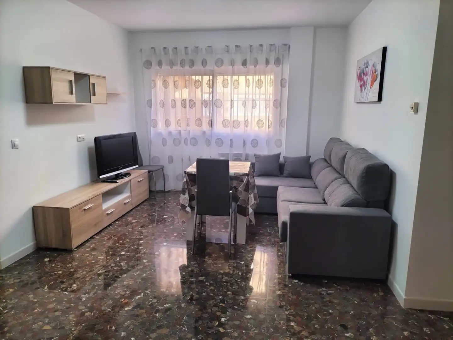 Sala de estar de Piso de alquiler en Churriana de la Vega con Amueblado, Lavadora y Microondas