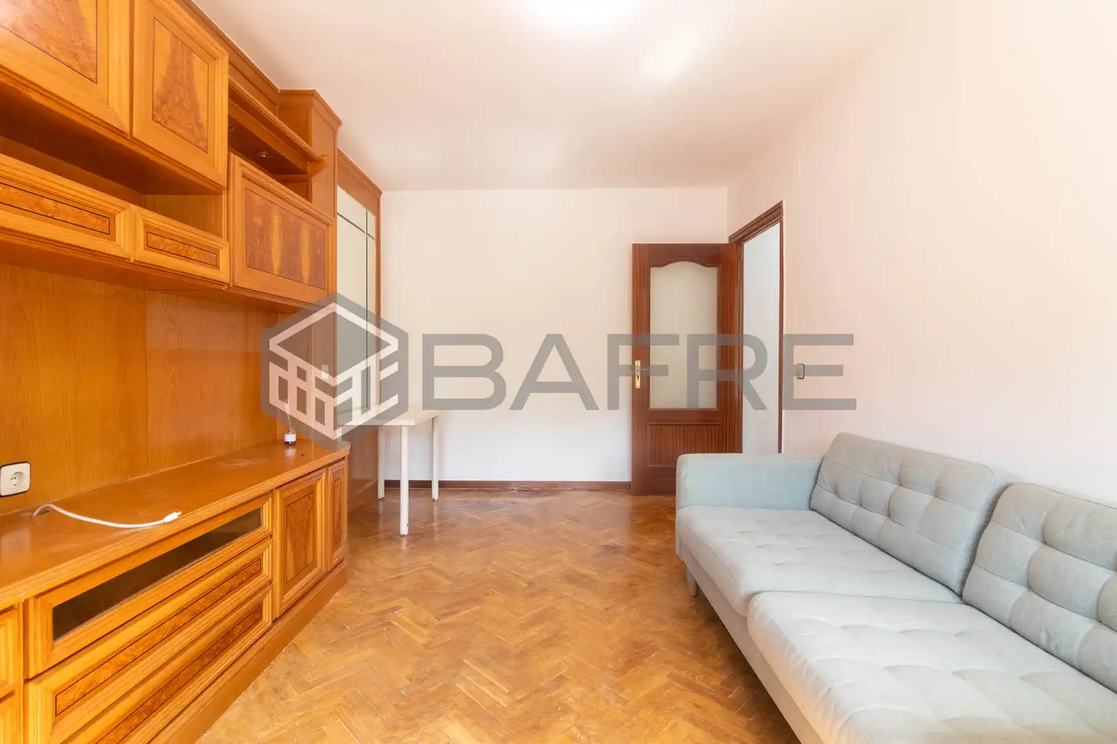 Wohnung zum Verkauf in Madrid mit Klimaanlage und Abstellraum