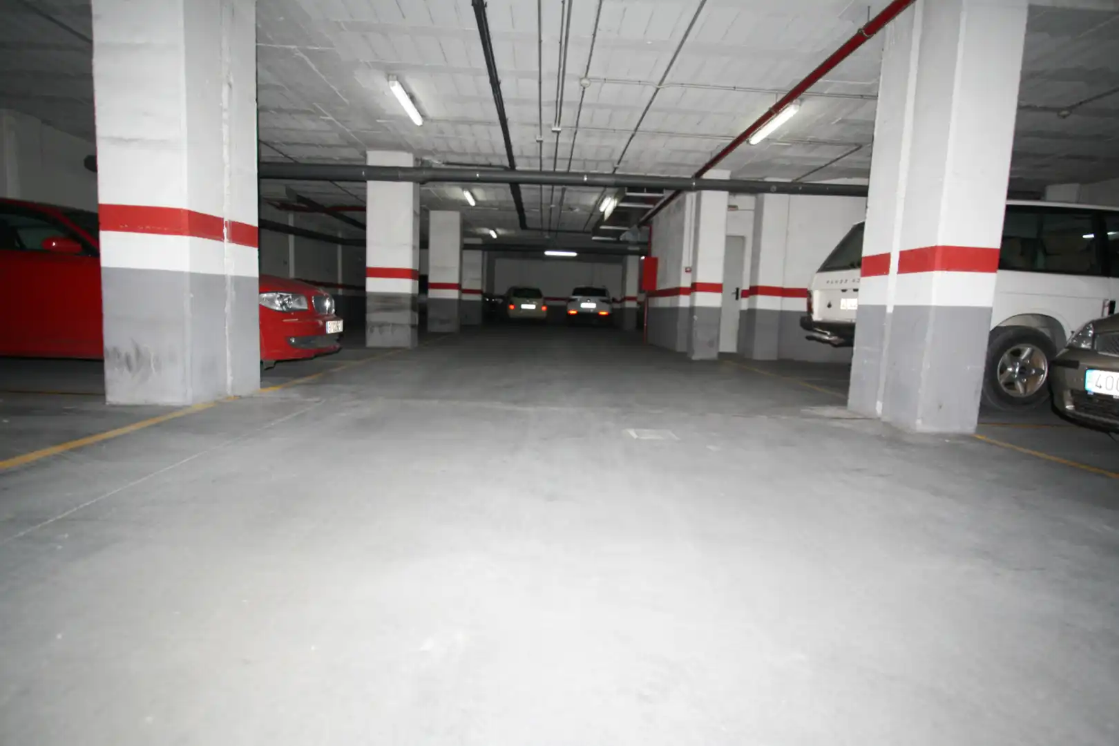 Parking de Piso en venta en Albacete con Calefacción, Parquet y Amueblado