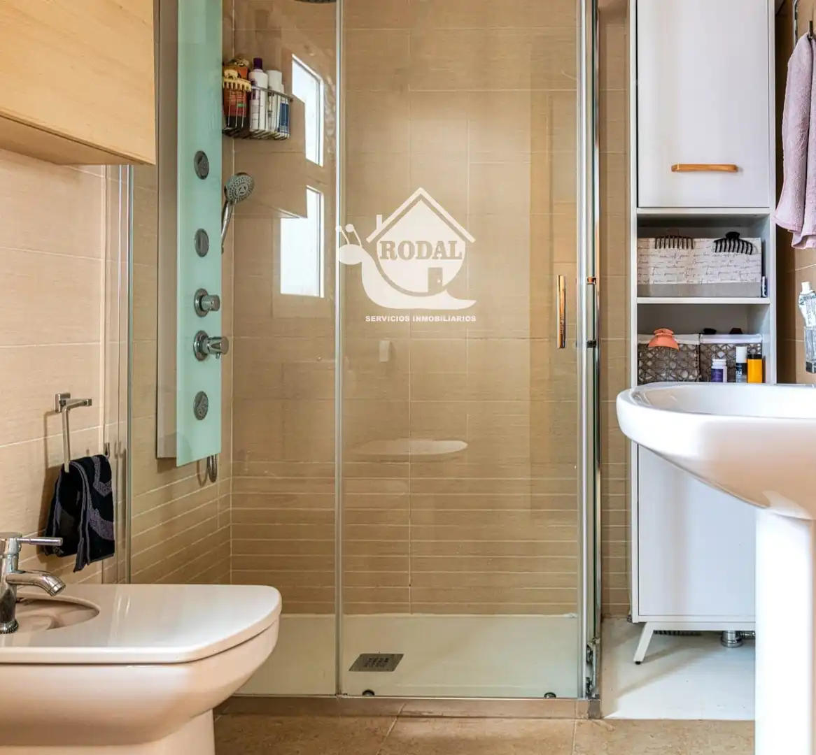 Baño de Dúplex en venta en Huércal de Almería con Aire acondicionado, Calefacción y Jardín privado