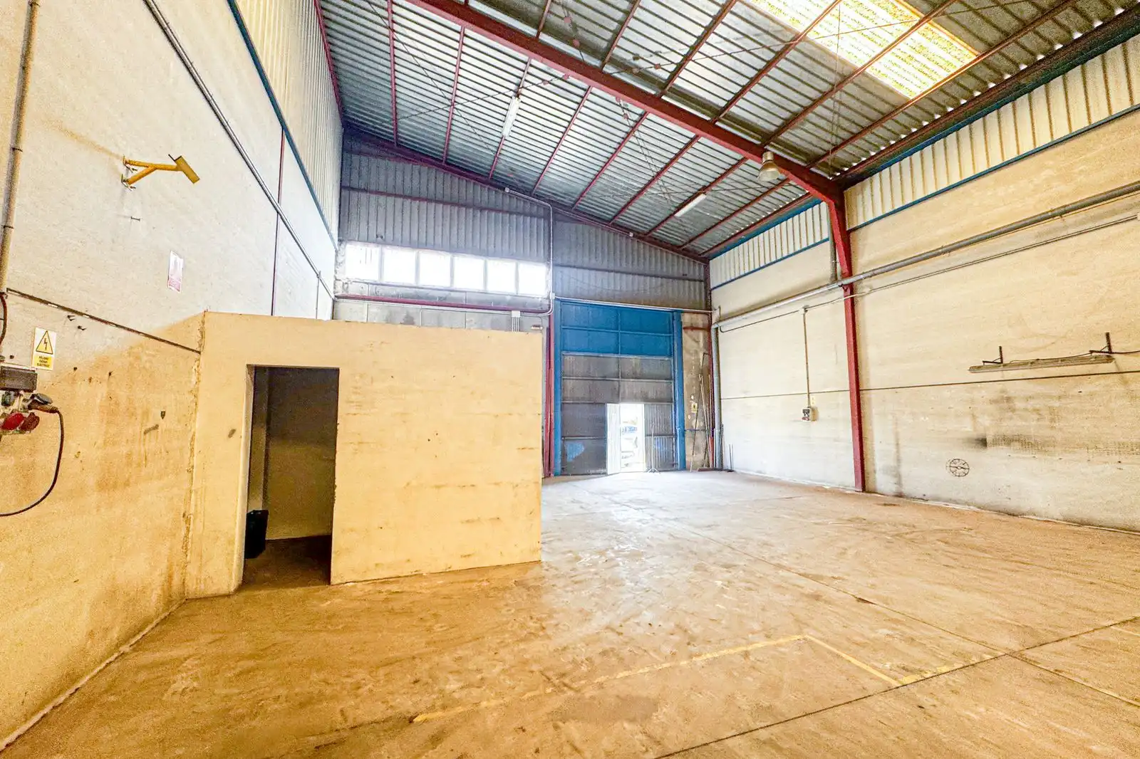 Industrial buildings for sale in Almería