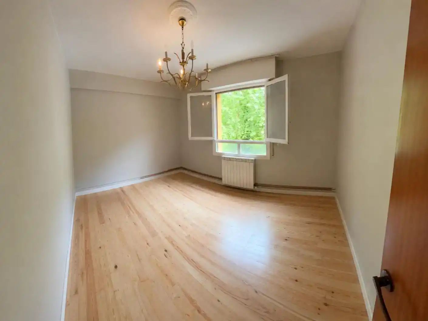 Habitación de Piso en venta en Alegia con Parquet y Balcón