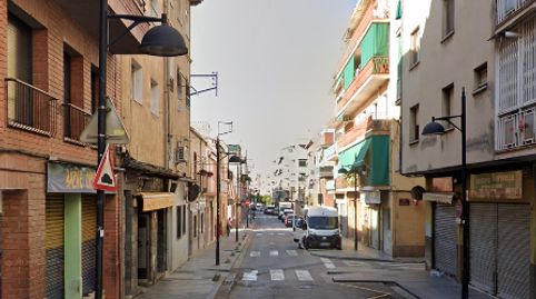 Canovelles (Barcelona). SIN POSESIÓN “OCUPADO” (no se puede visitar ni hipotecar).