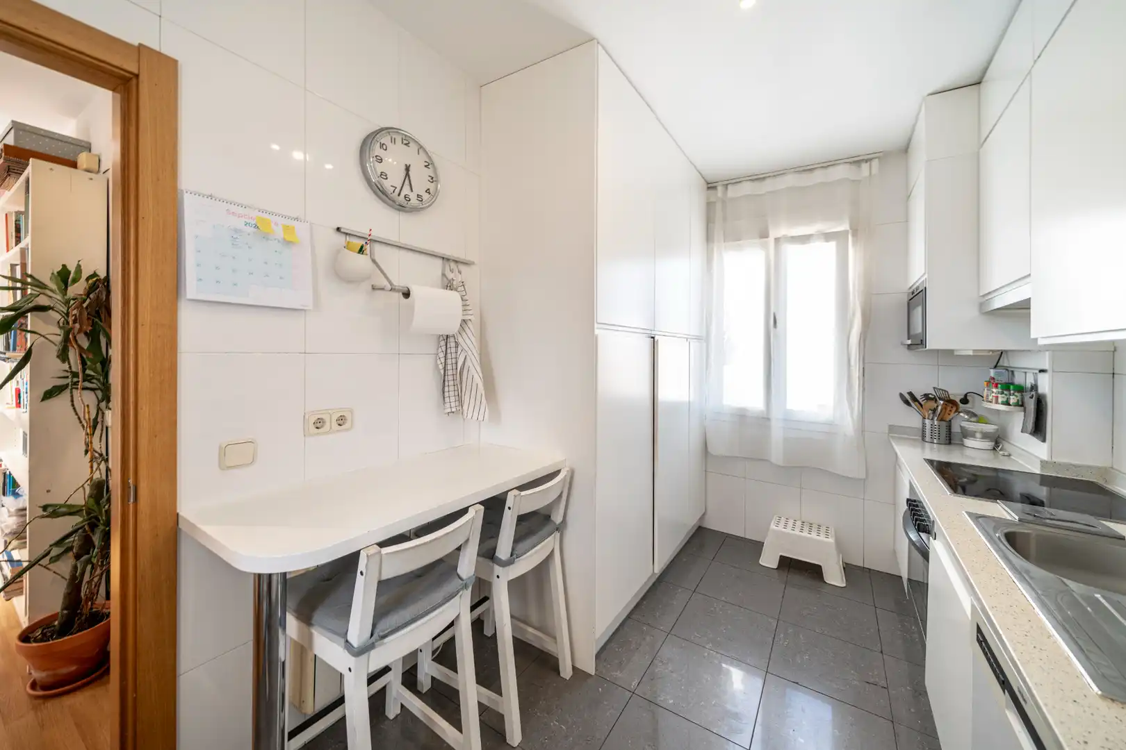 Penthouse with lift for sale in Calle de Guzmán el Bueno 38, imagen 48