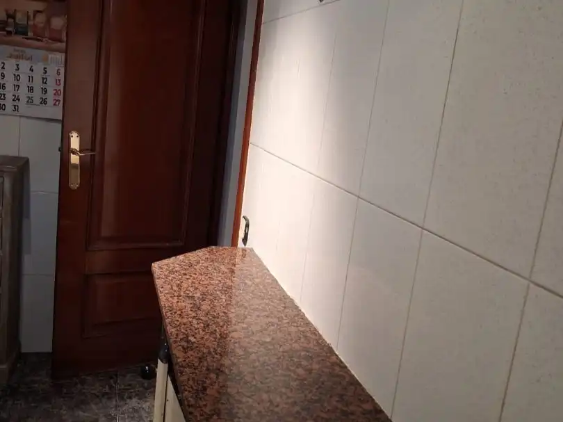 Flat with lift for sale in avenida milenari 39, imagen 2