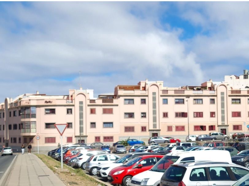 Aparcament de Garatge de lloguer en Telde amb Alarma