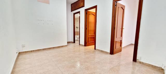 Piso en Venta en Carrer del Mont en Collblanc