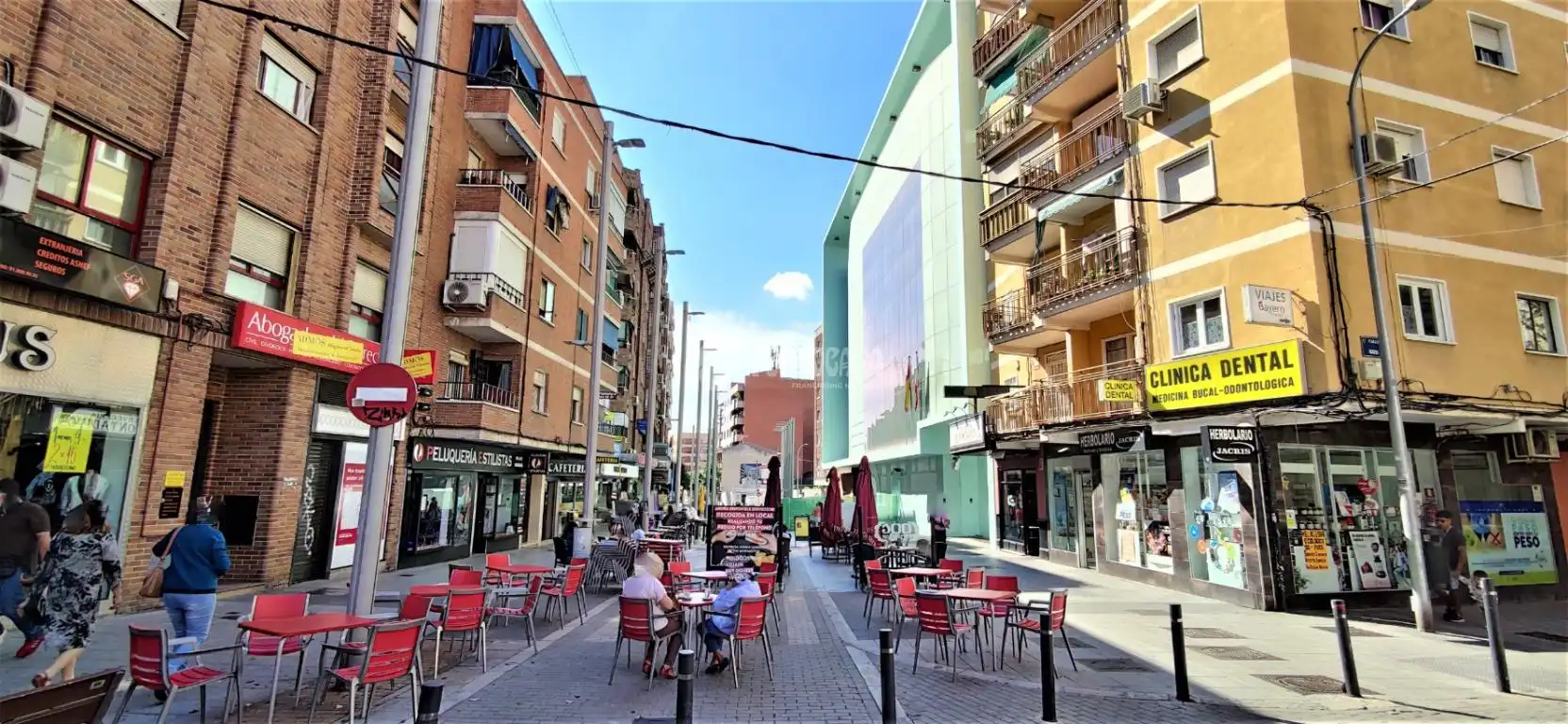 Vista exterior de Piso en venta en Móstoles con Aire acondicionado, Jardín privado y Terraza