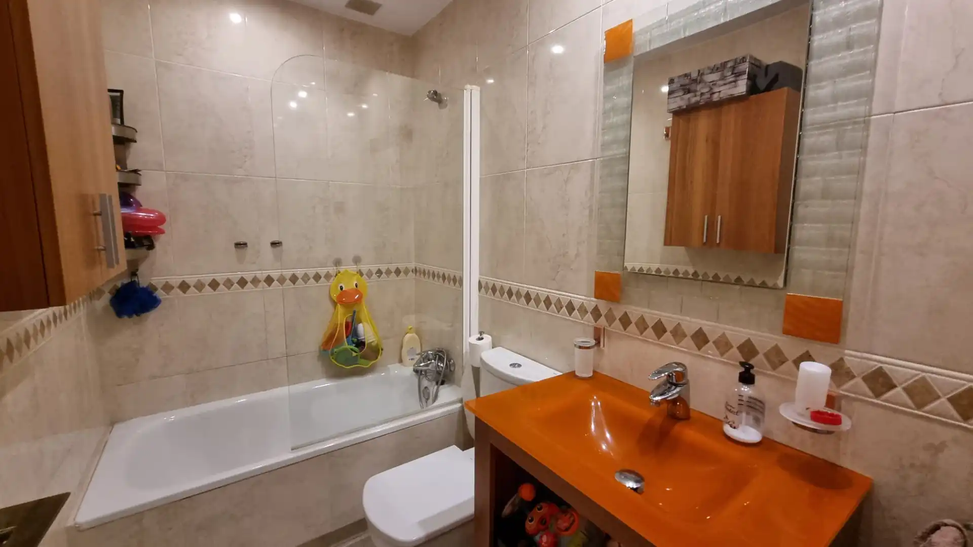 Flat for sale in Calle Vía del Berrocal, Iglesia - Estación