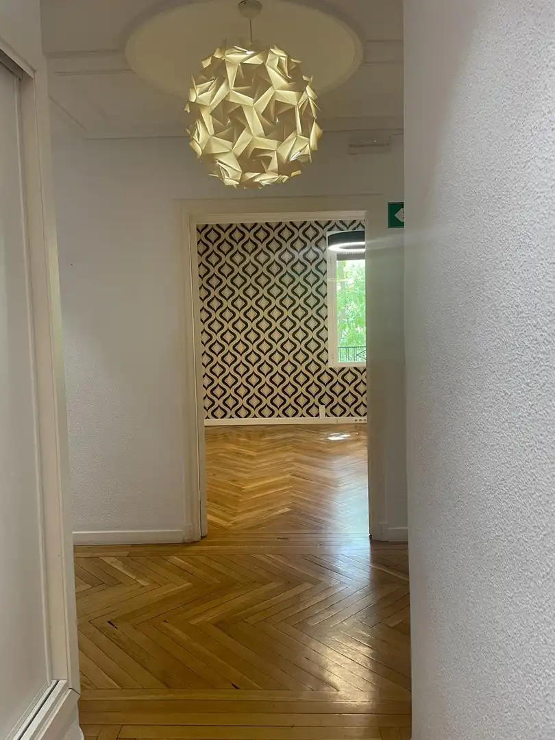 Office for rent in Almagro