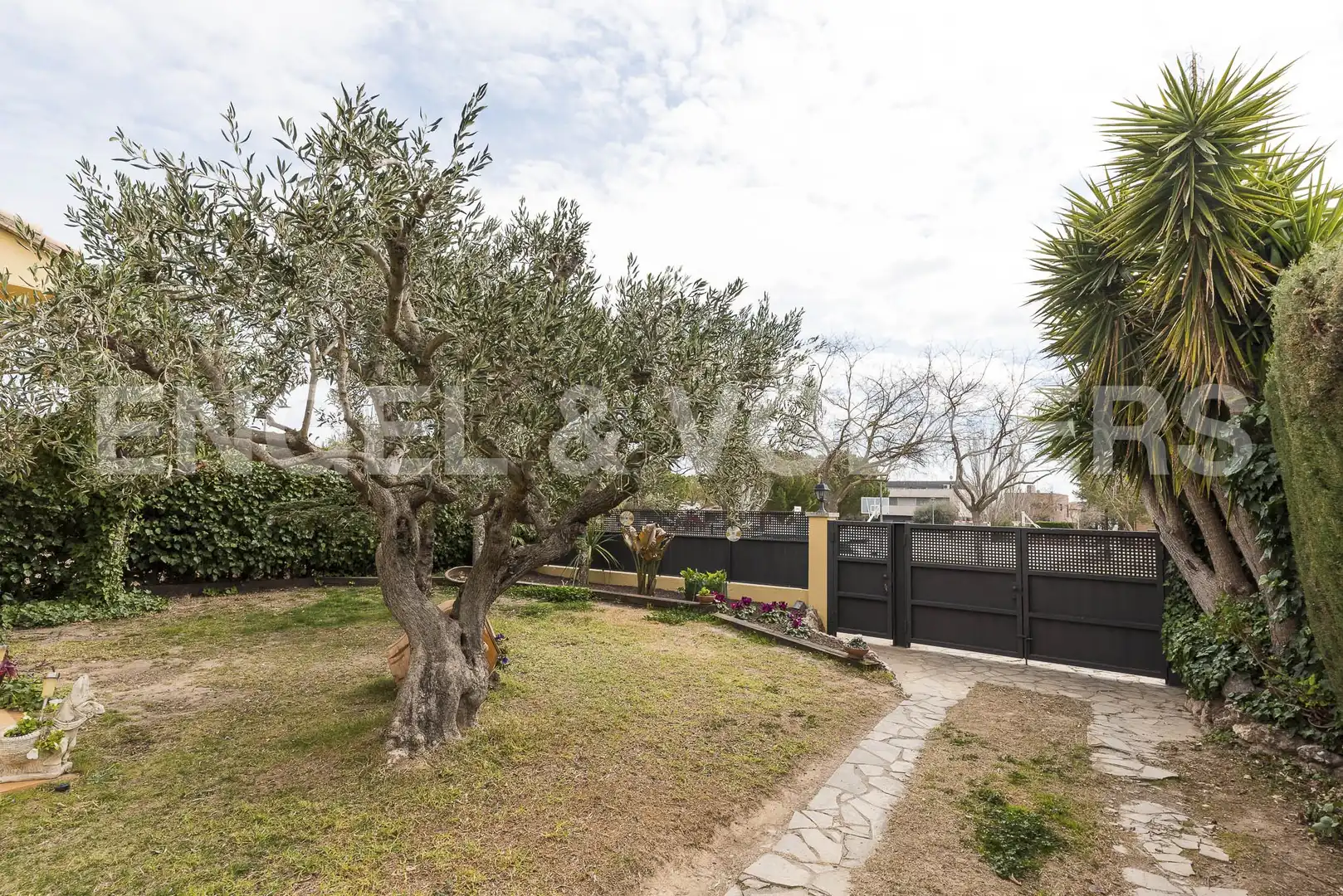 Jardí de Casa o xalet en venda en Pacs del Penedès amb Calefacció, Jardí privat i Parquet