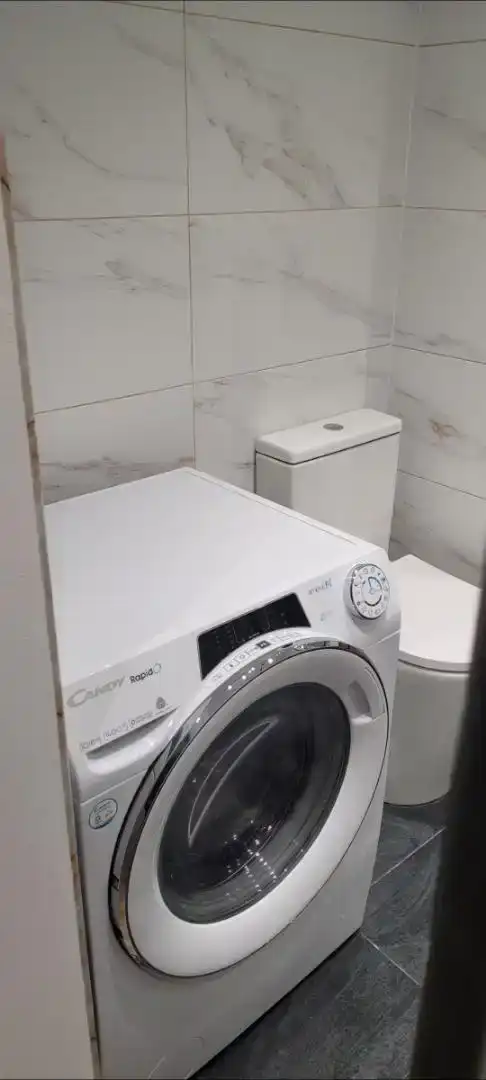 Badezimmer von Wohnungen zur Miete in Salou mit Klimaanlage, Schwimmbad und Balkon