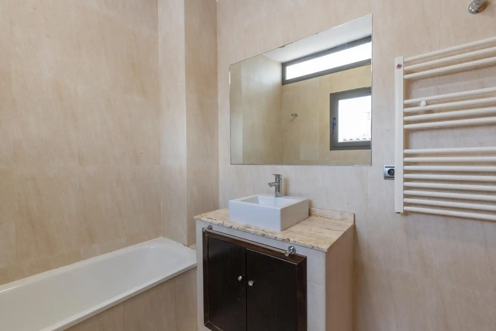 Villa mit Terrasse zum Verkauf in Barrio de la Vega, imagen 44