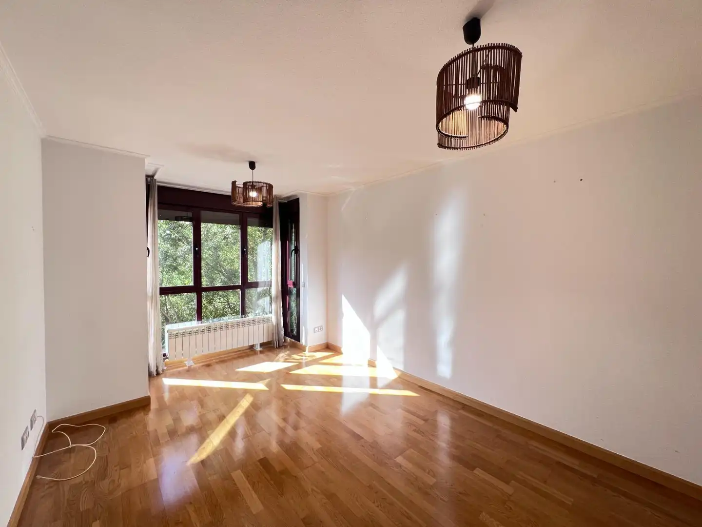 Bedroom of Flat for rent in Madrid  with Air Conditioner, Heating and Private garden