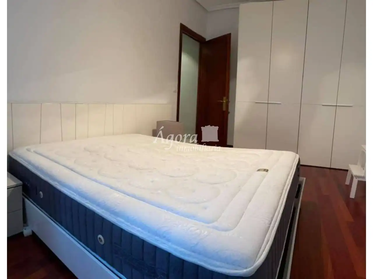Habitación de Piso de alquiler en Valladolid con Calefacción, Parquet y Terraza