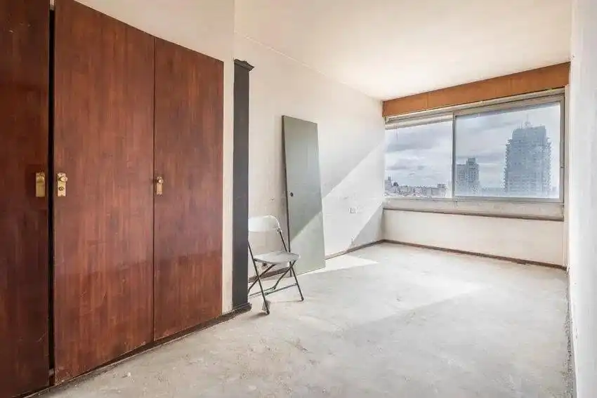 Habitación de Apartamento en venta en Madrid con Calefacción