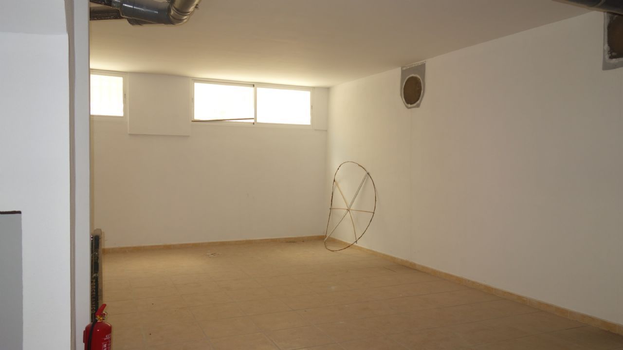 Box room for sale in Motril