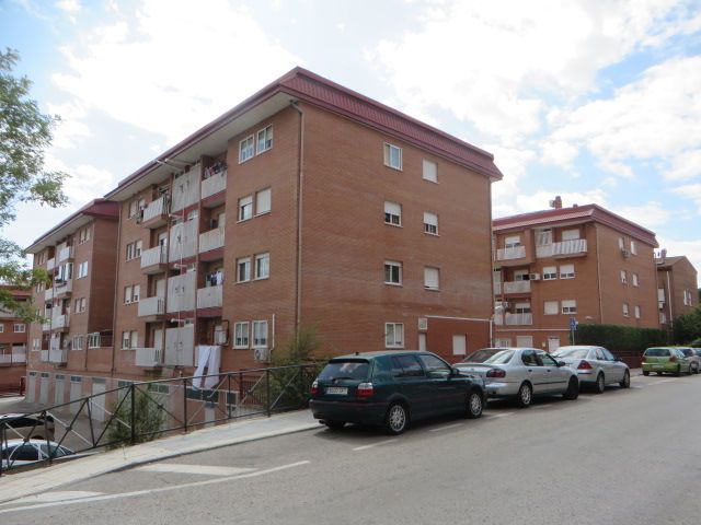 Vista exterior de Garaje en venta en Azuqueca de Henares