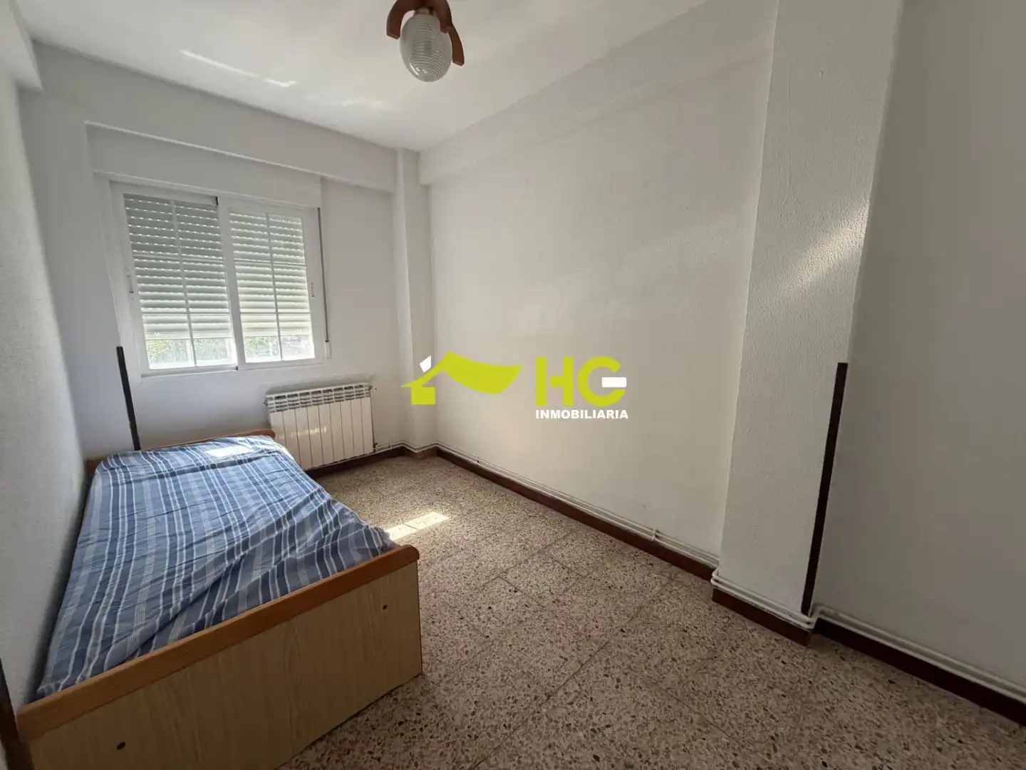 Habitación de Piso en venta en Móstoles con Aire acondicionado y Calefacción