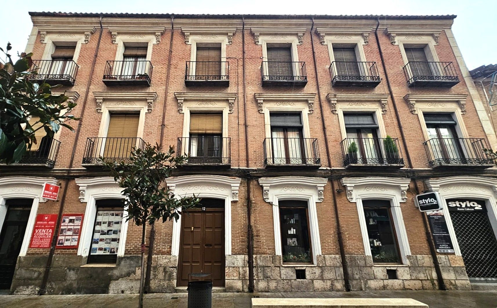 Außenansicht von Wohnungen zum Verkauf in Medina del Campo