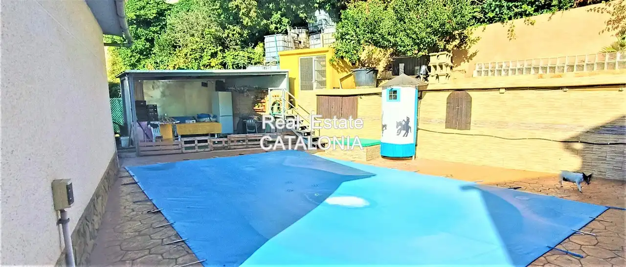 Swimming pool of Houses for sale in Lloret de Mar  with Air Conditioner, Heating and Private garden