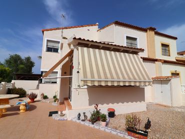 Adossat en venda a Algorfa