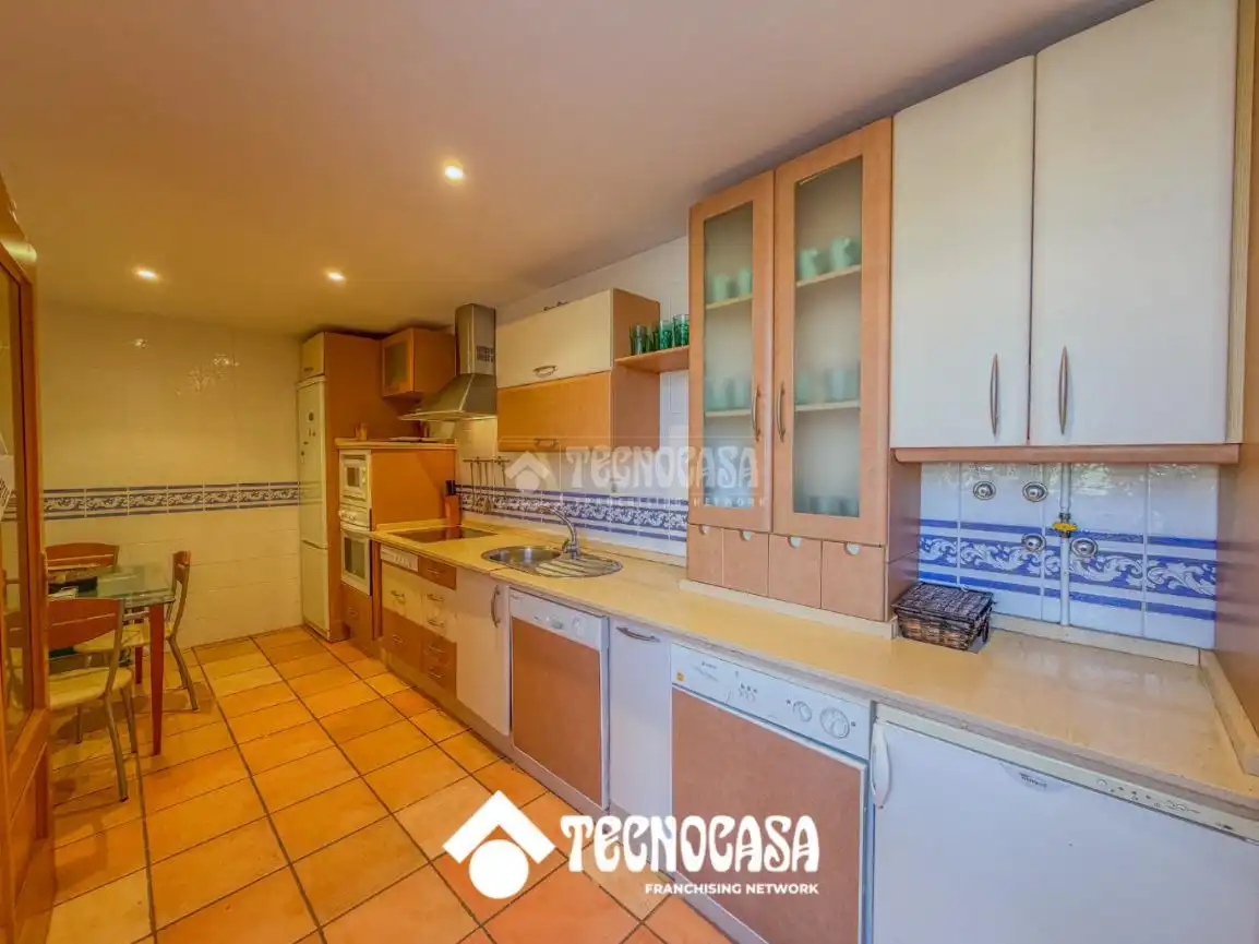 Kitchen of Flat for sale in Rota  with Air Conditioner, Terrace and Storage room