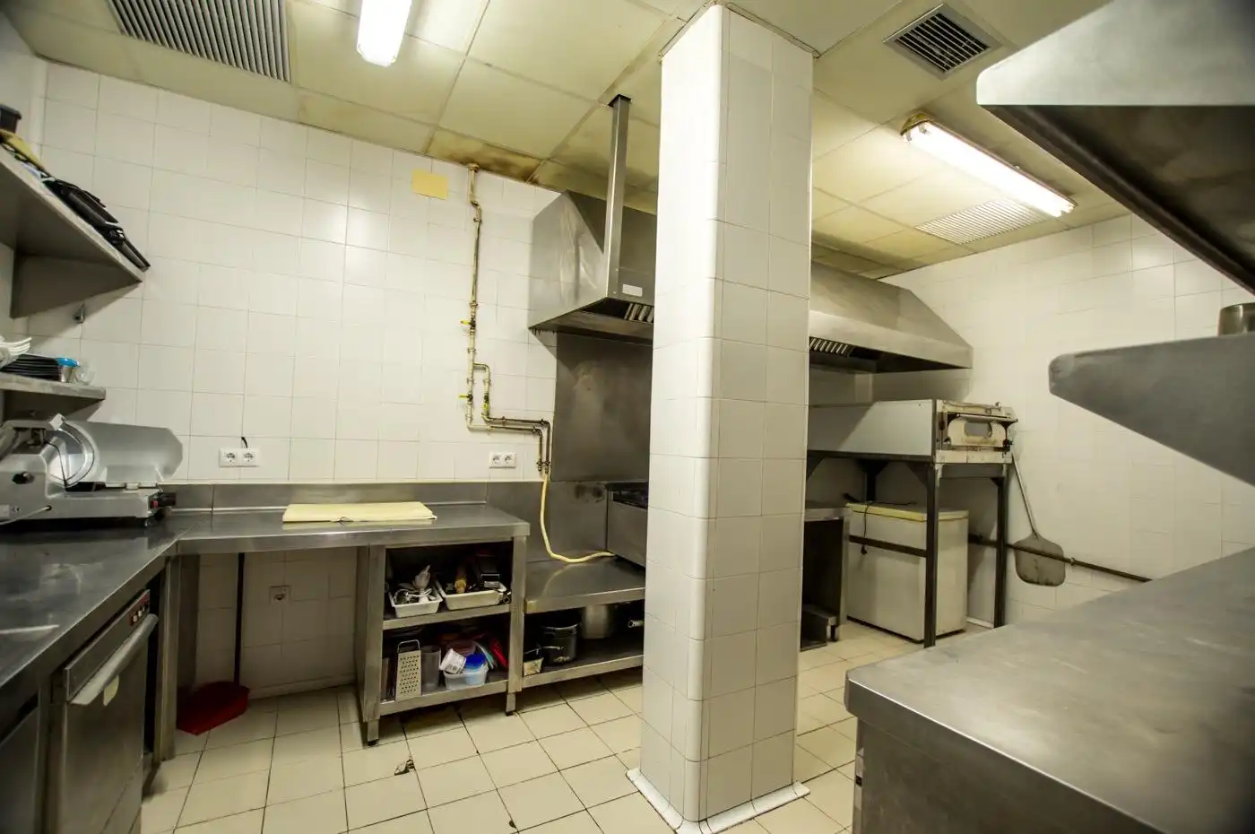 Cocina de Local en venta en La Selva del Camp