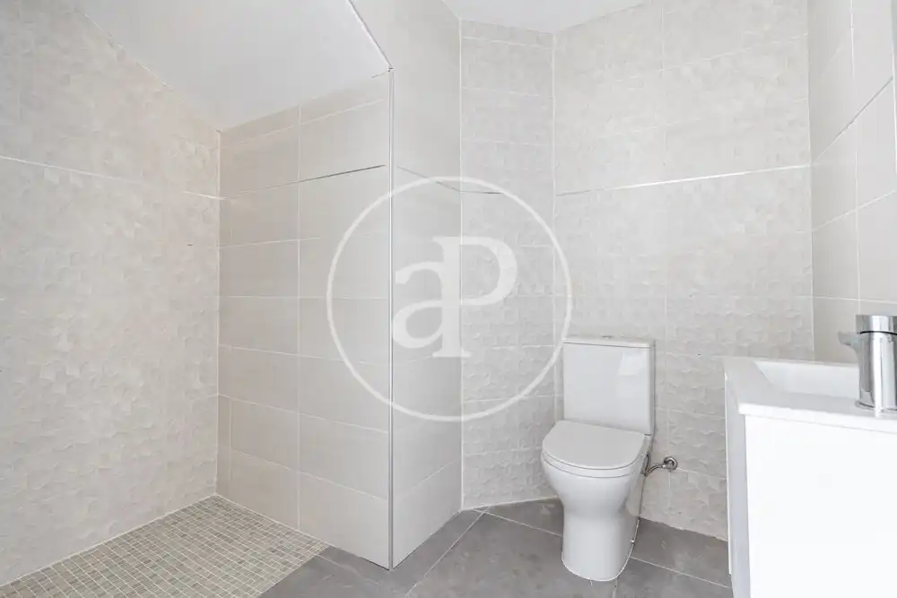 Casa aparellada amb terrassa en venda a Godelleta, imagen 22