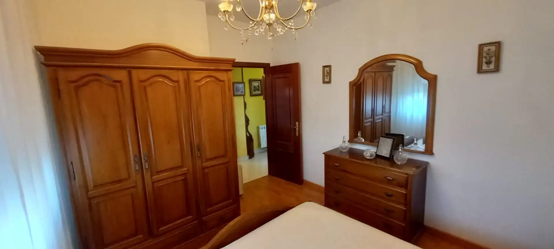 Dormitori de Casa o xalet en venda en Vilagarcía de Arousa amb Calefacció, Jardí privat i Terrassa