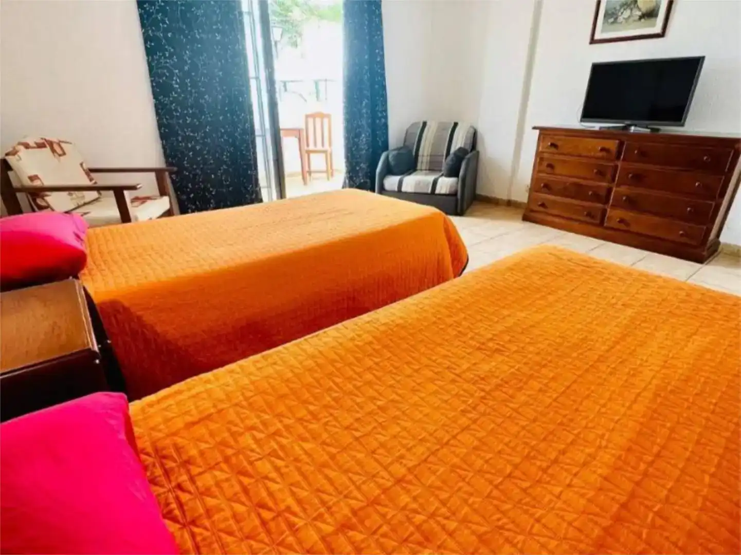 Dormitori de Apartament en venda en Arona amb Piscina