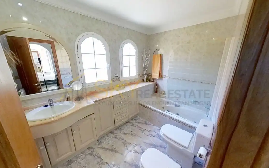 Bany de Casa o xalet en venda en Llucmajor amb Aire condicionat, Jardí privat i Traster