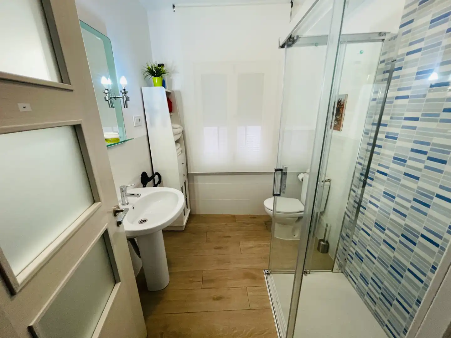 Bathroom of Flat for sale in La Guardia  with Air Conditioner, Heating and Furnished