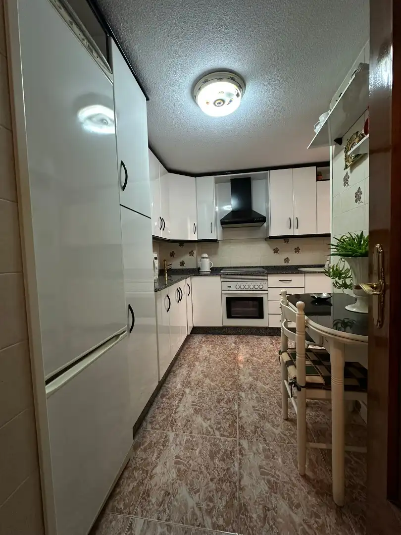 Cuina de Pis en venda en Cartagena amb Aire condicionat, Terrassa i Traster
