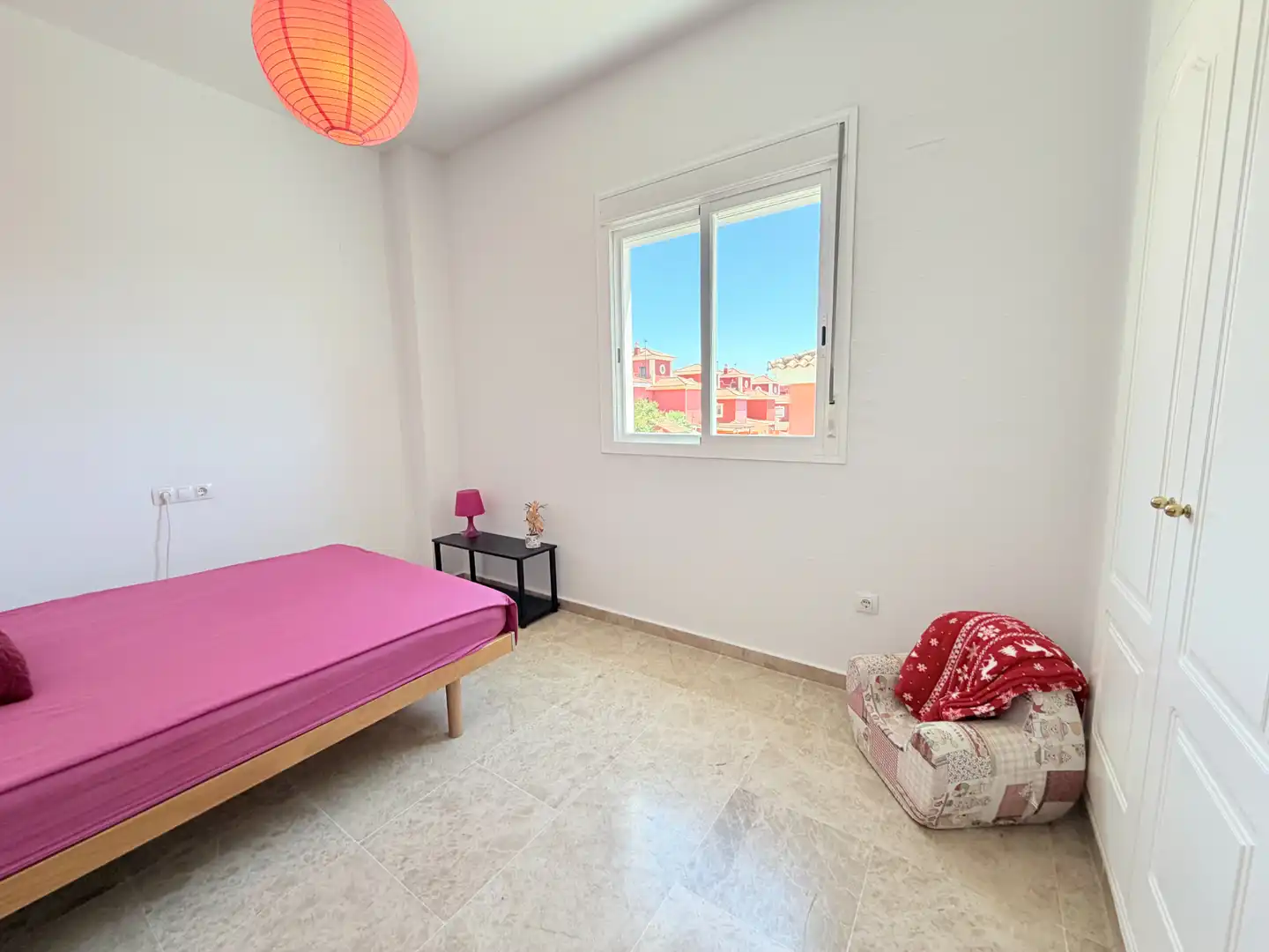 Casa adosada en venta en Calle las Marismas, Salteras