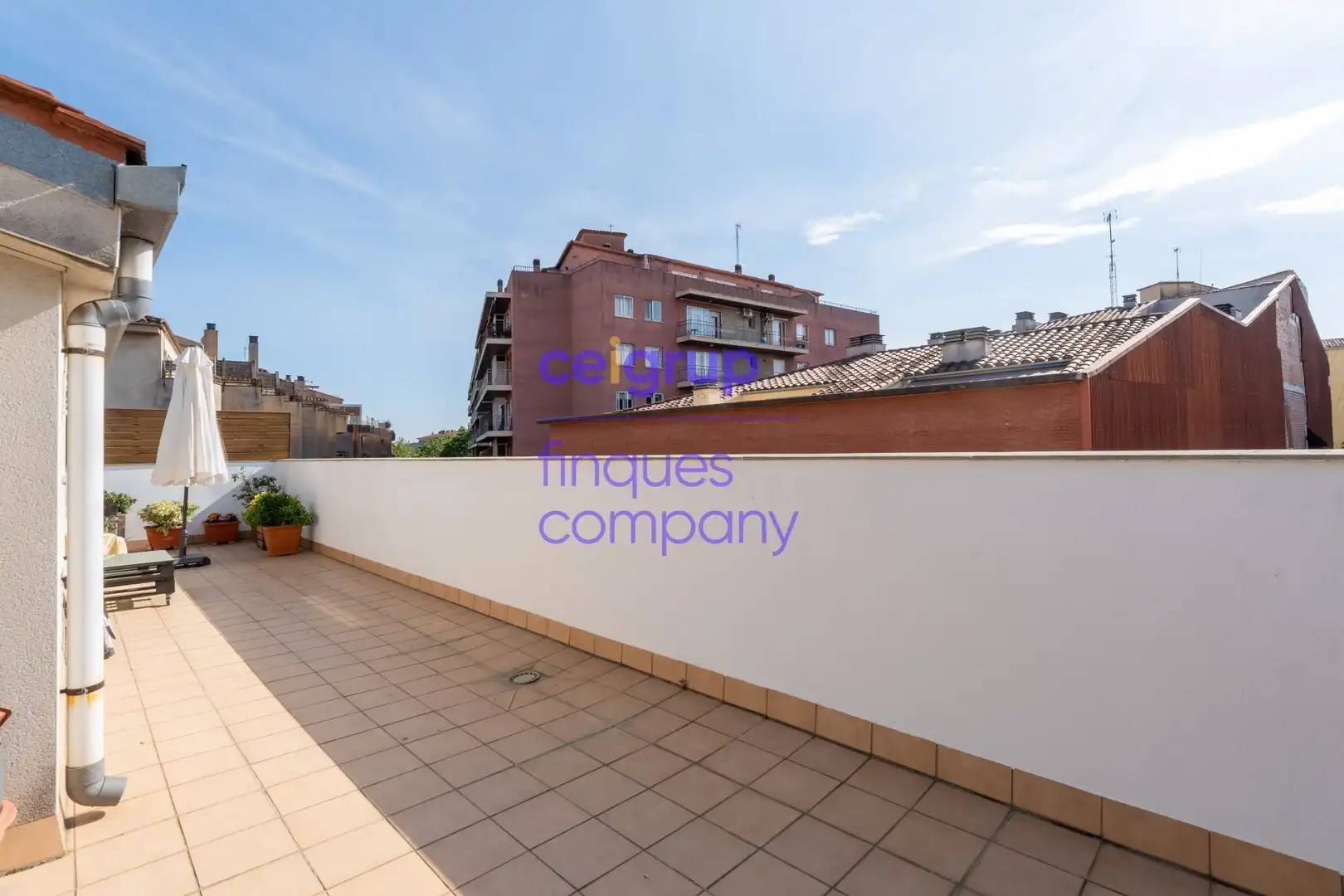 Terraza de Dúplex en venta en Figueres con Calefacción y Terraza